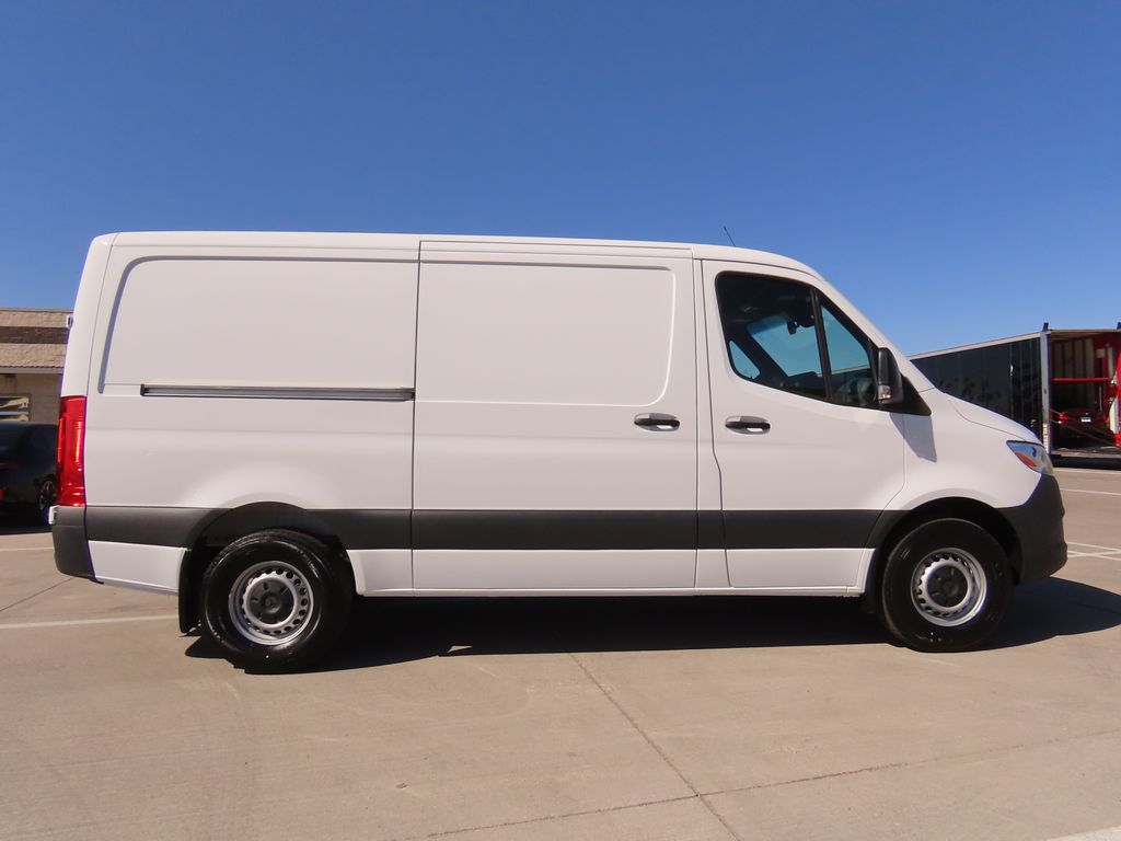 2025 Mercedes-Benz Sprinter 2500 4
