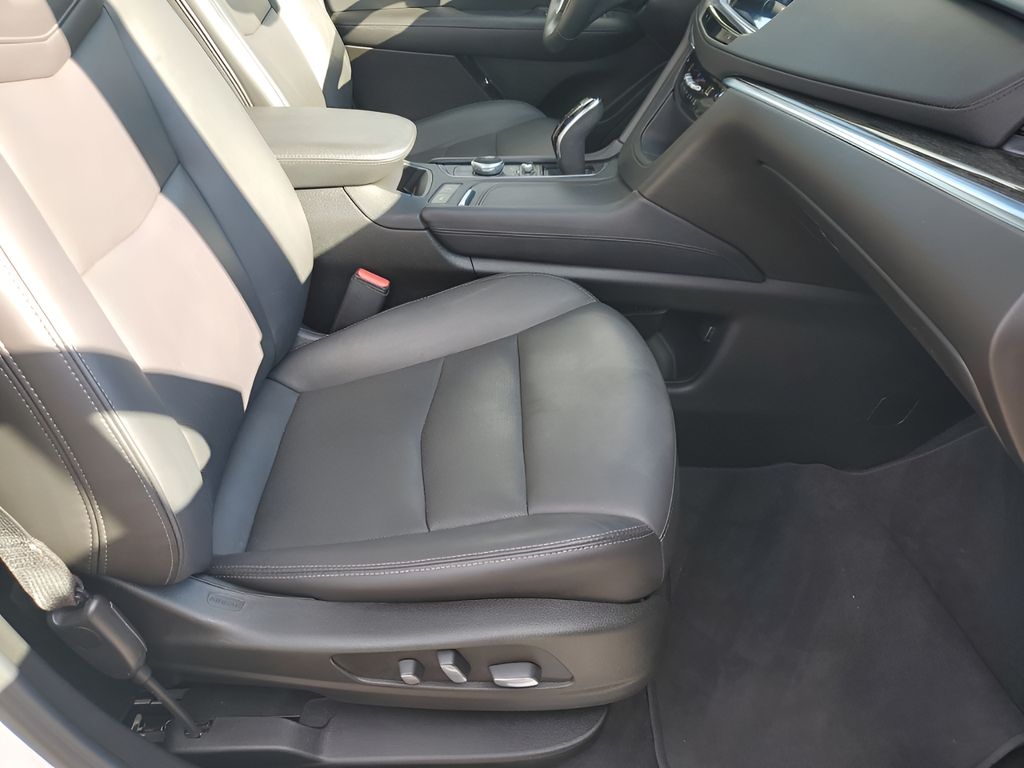 Used Car 2022 Cadillac Xt5  Premium Luxury For Sale Under $35,000 In Austin, Texas