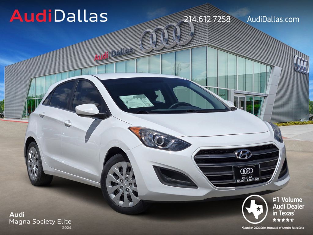 Ceramic White 2016 Hyundai Elantra GT FWD Hatchback Front-Wheel Drive 6-Speed Automatic