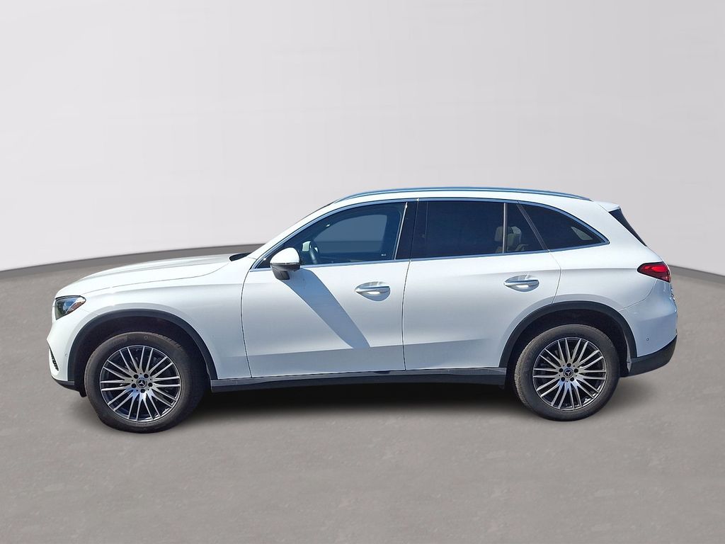 Thumbnail: 2026 Mercedes-Benz GLC - 7