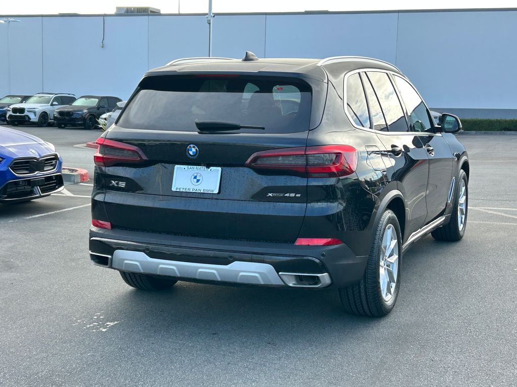 Thumbnail: 2023 BMW X5 - 5