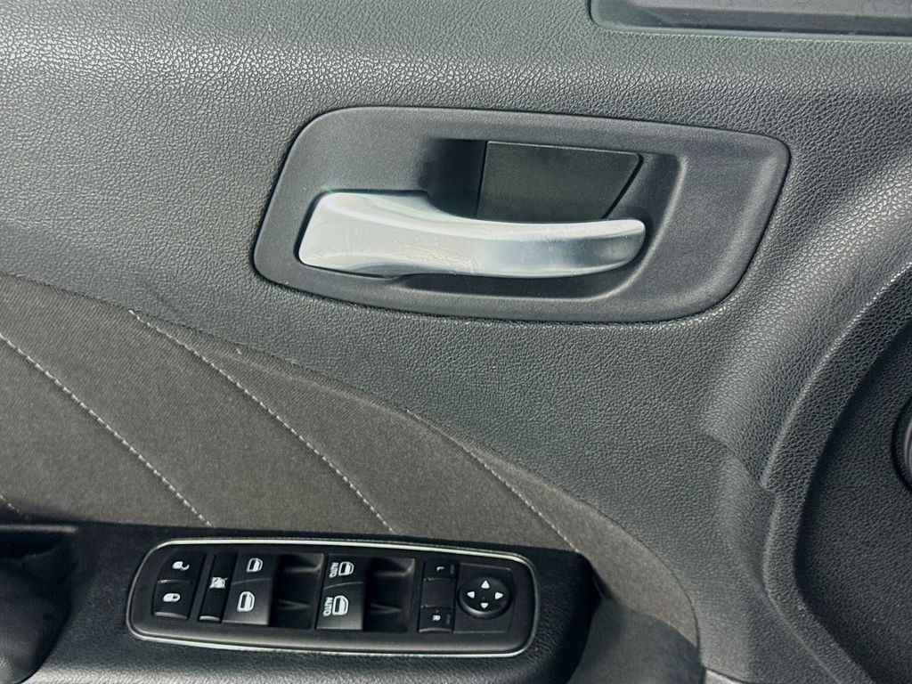 Used Car 2023 Dodge Charger  Sxt For Sale Under $25,000 In Austin, Texas