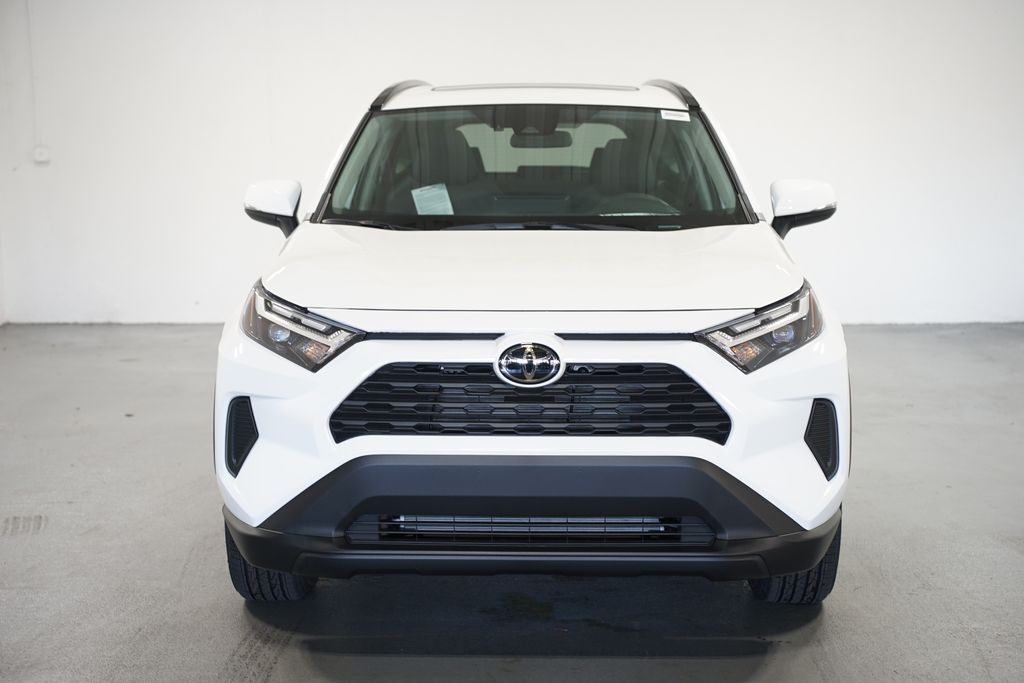 Thumbnail: 2025 Toyota RAV4 - 2
