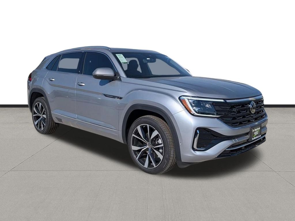 2026 Volkswagen Atlas Cross Sport 2.0T SEL Premium R-Line - 2