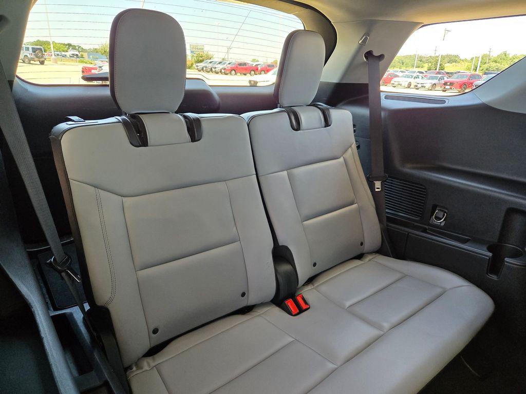 Used 2021 Ford Explorer SUV