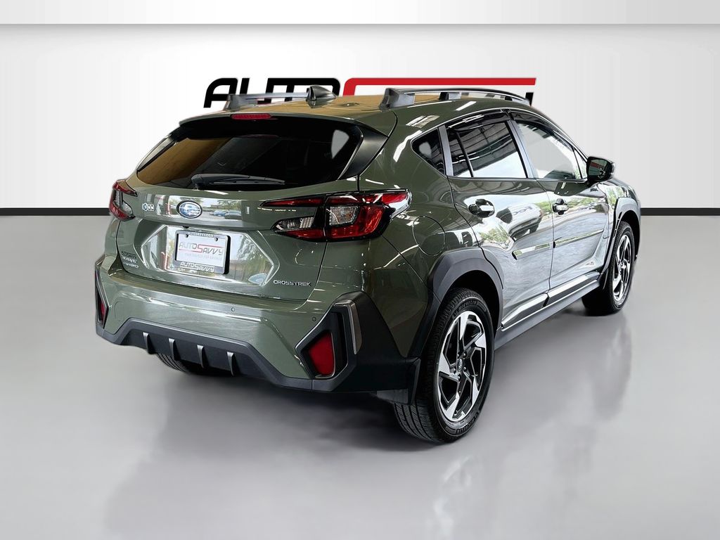 Used 2024 Alpine Green Subaru Limited image 7