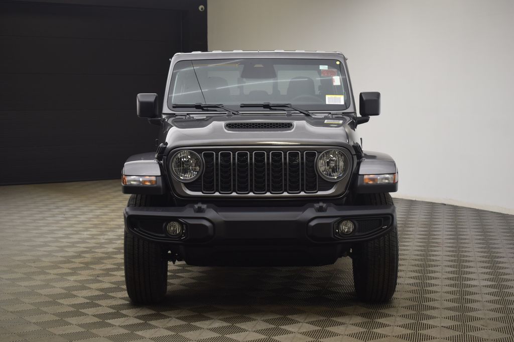 new 2026 Jeep Gladiator car, priced at $47,491