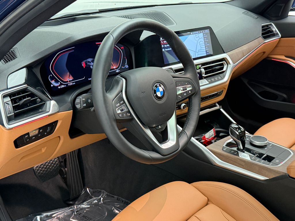 Thumbnail: 2021 BMW 3 Series - 22