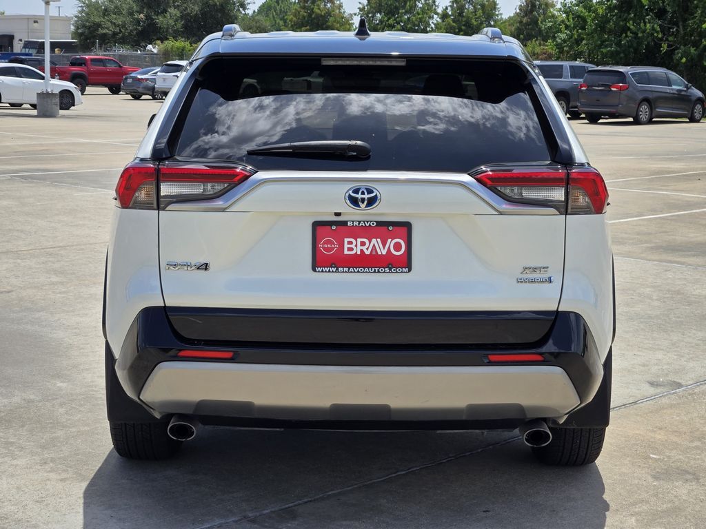 2022 Toyota RAV4 Hybrid XSE White at Toyota of Victoria