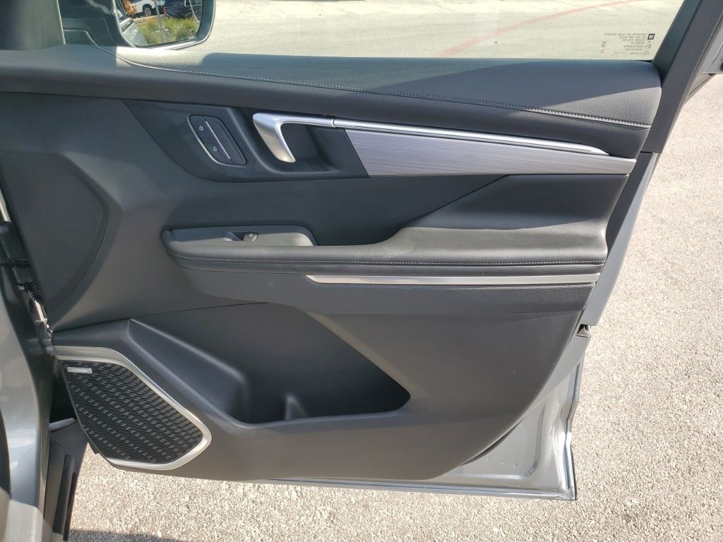 Used Car 2025 Buick Enclave  Preferred For Sale Under $40,000 In Austin, Texas