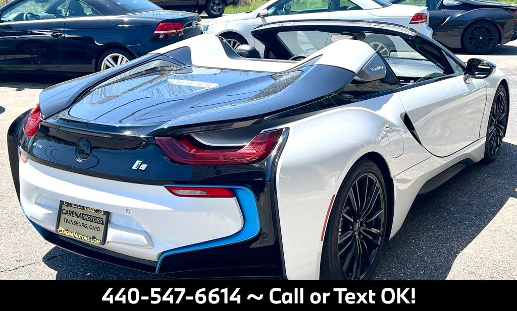 2019 BMW i8 Base - Image 3