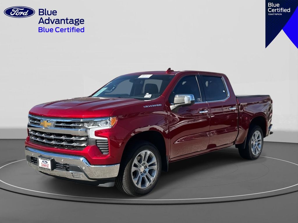 2022 Chevrolet Silverado 1500 LTZ Crew Cab RWD