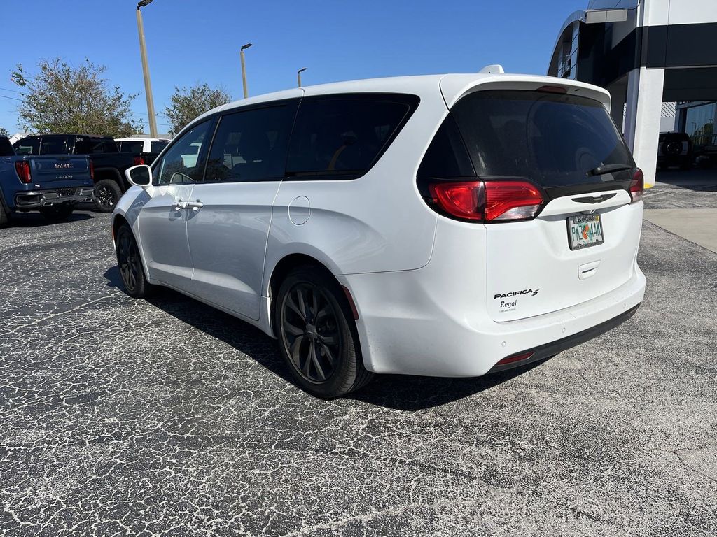 2018 Chrysler Pacifica Touring Plus 7