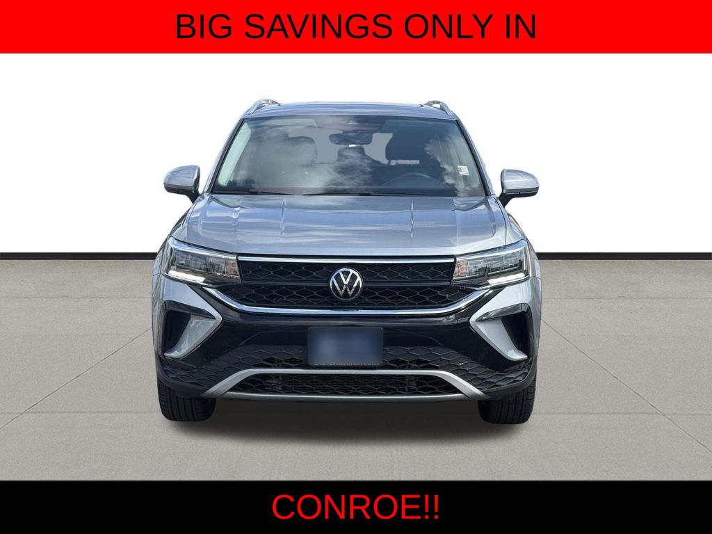 2024 Volkswagen Taos 1.5T SE  at DeMontrond Auto Country