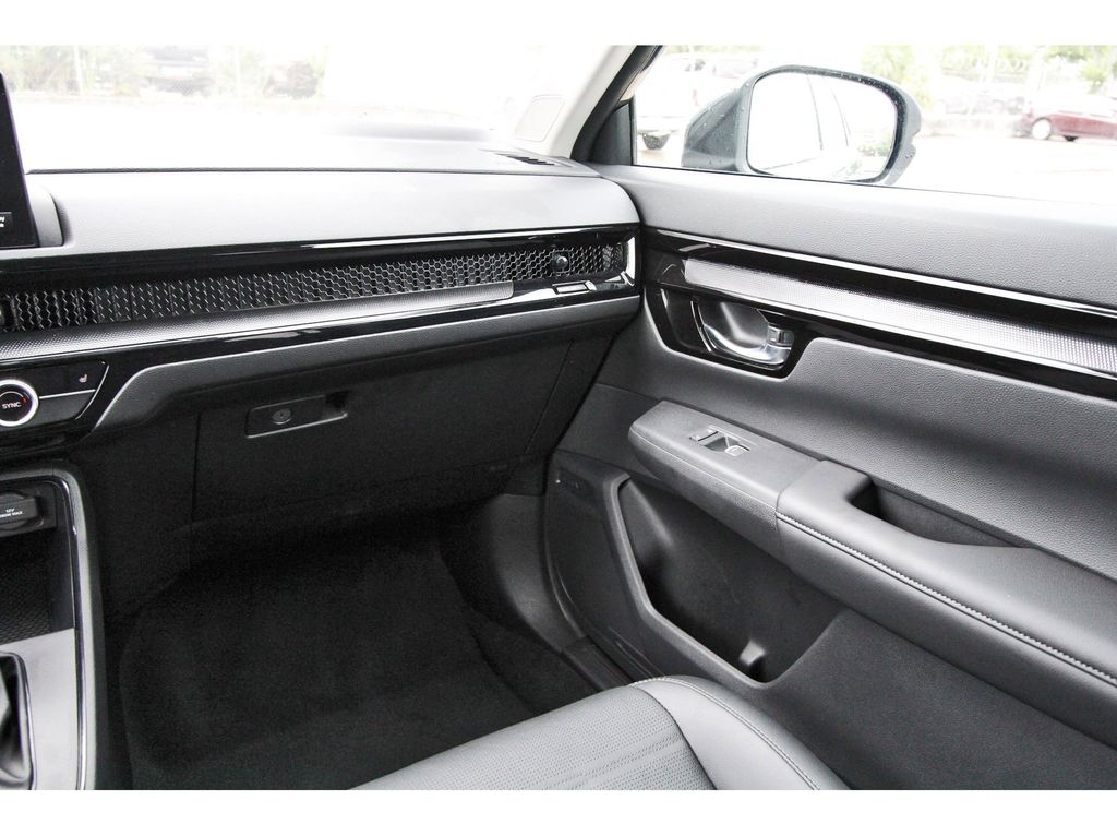 2025 Honda CR-V EX-L - 9