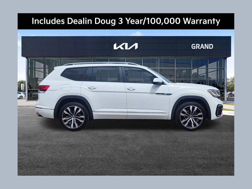 White 2021 Volkswagen Atlas SUV / Crossover All-Wheel Drive 8-Speed Automatic