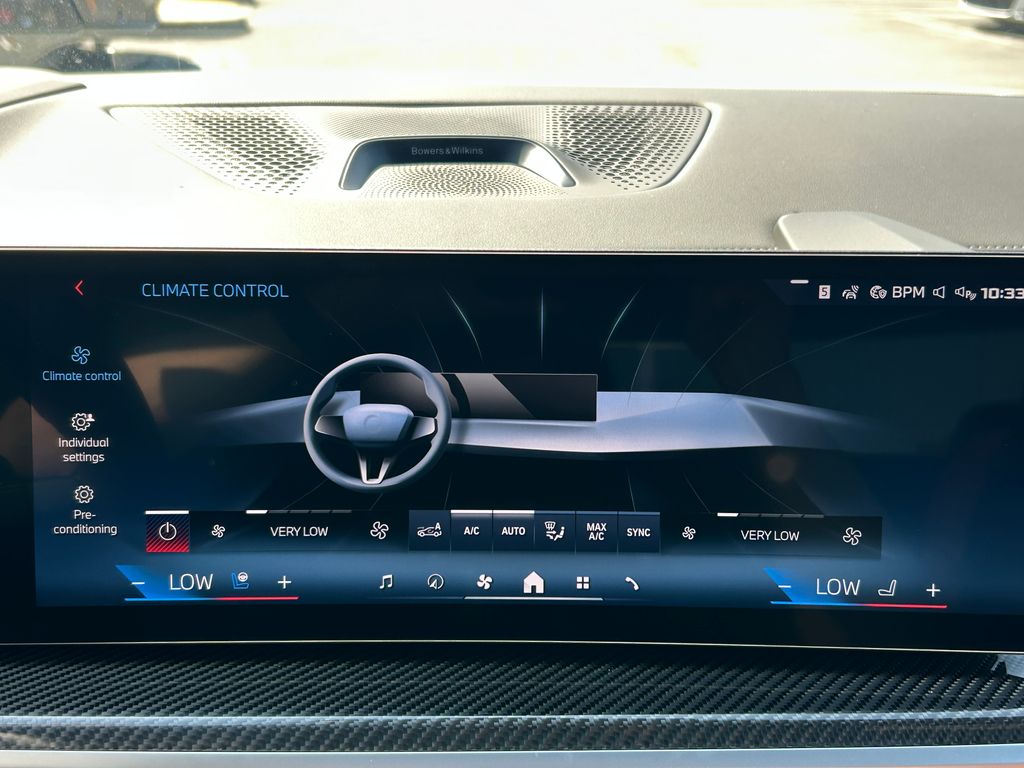 Thumbnail: 2027 BMW X7 - 24