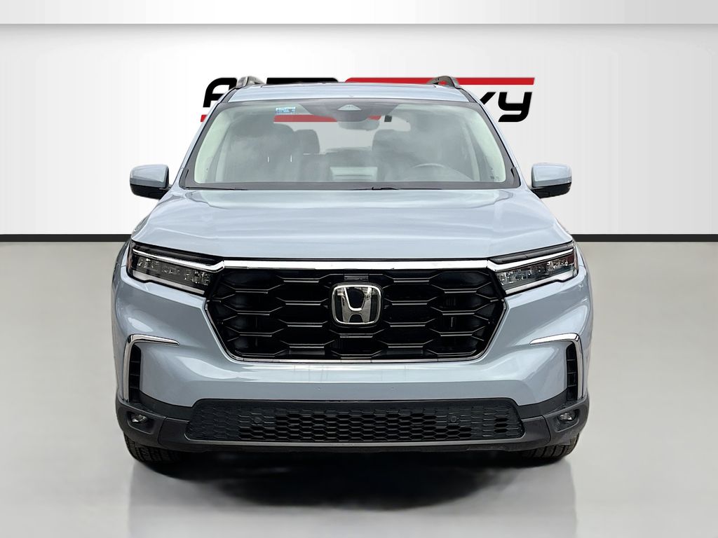Used 2023 Gray Honda Touring image 2