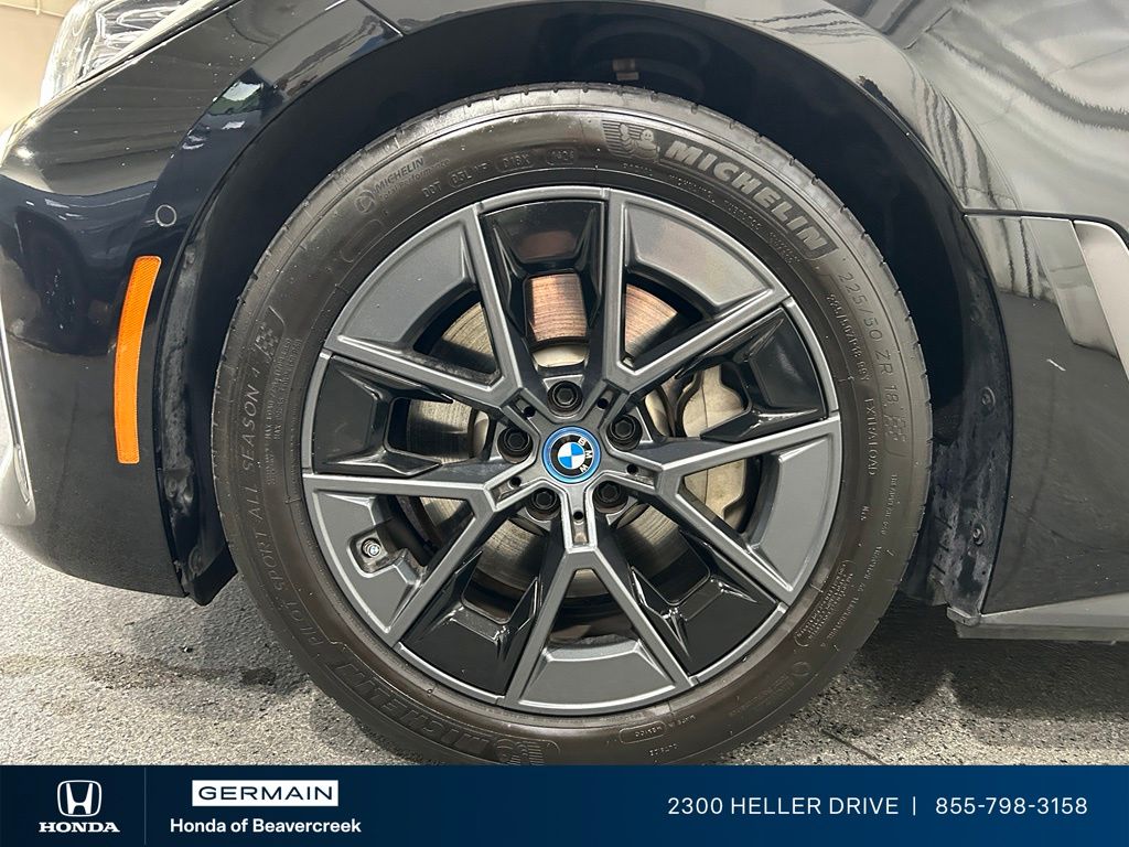 Used 2023 Black BMW eDrive35 image 13