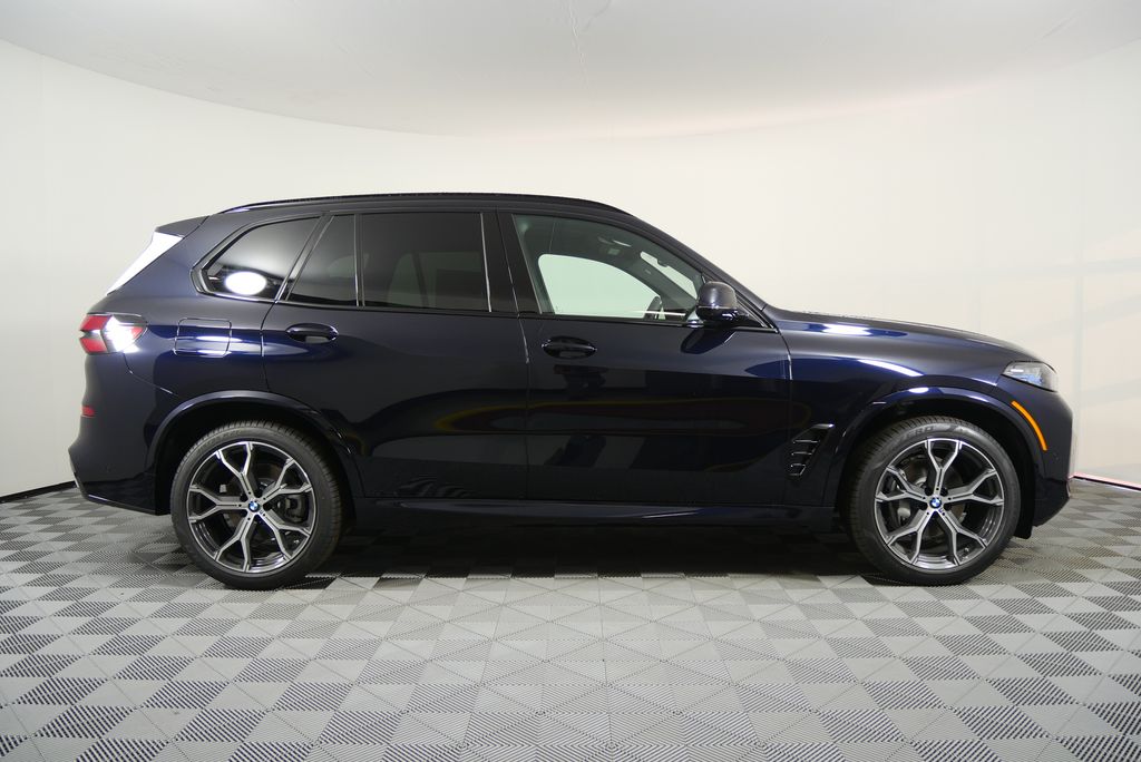 Thumbnail: 2026 BMW X5 - 2