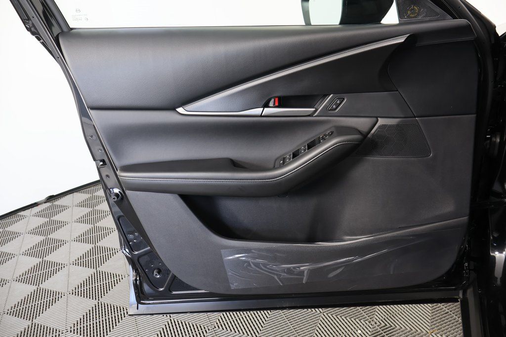 Thumbnail: 2026 Mazda CX-30 - 7