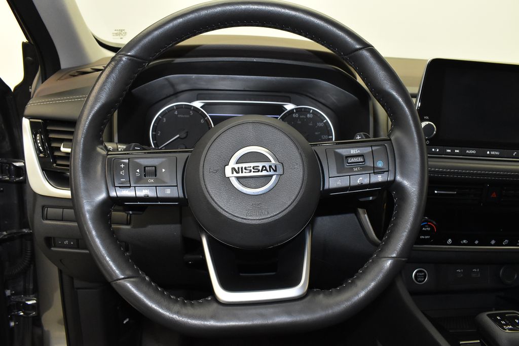 Thumbnail: 2021 Nissan Rogue - 16