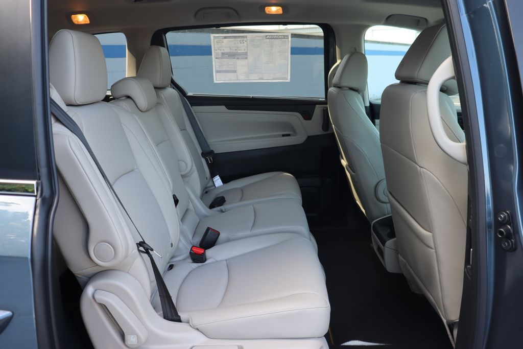Thumbnail: 2026 Honda Odyssey - 14