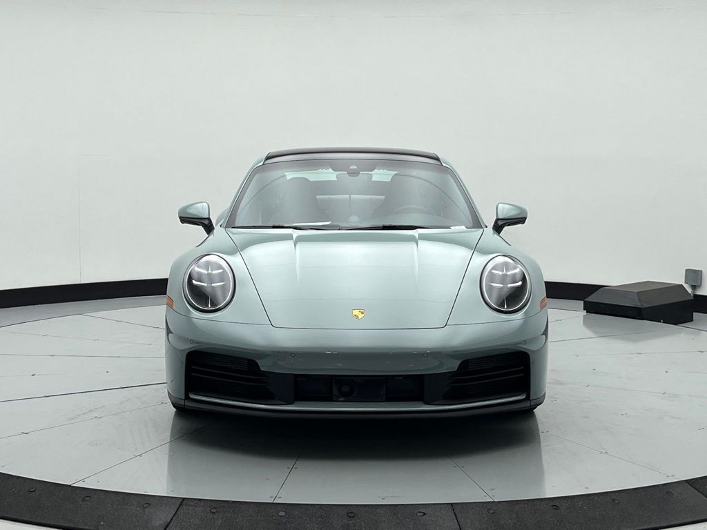 Thumbnail: 2025 Porsche 911 - 6