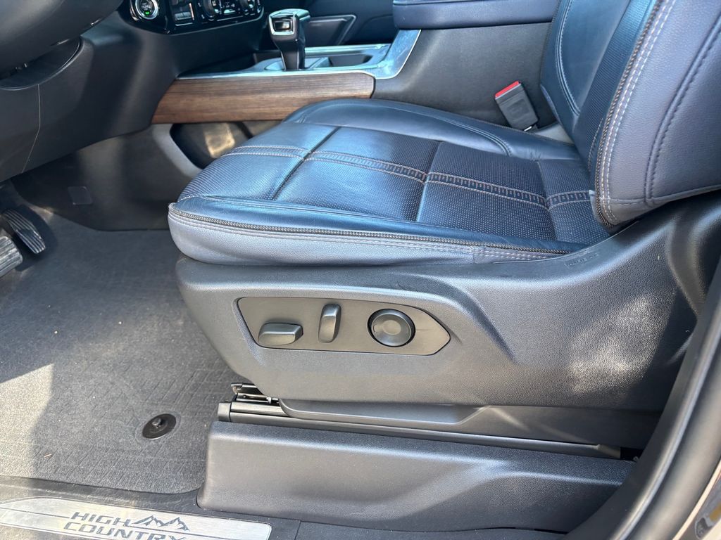 Used Car 2022 Chevrolet Silverado 1500  High Country For Sale Under $50,000 In Austin, Texas