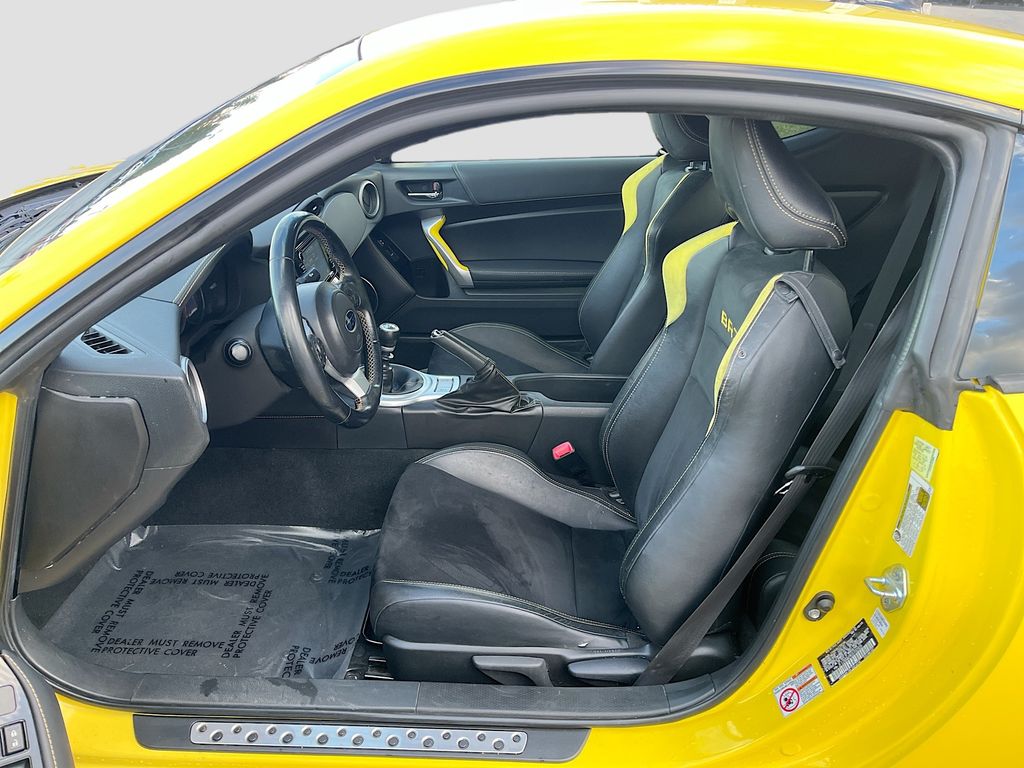 Used 2017 Yellow Subaru Series.Yellow image 20