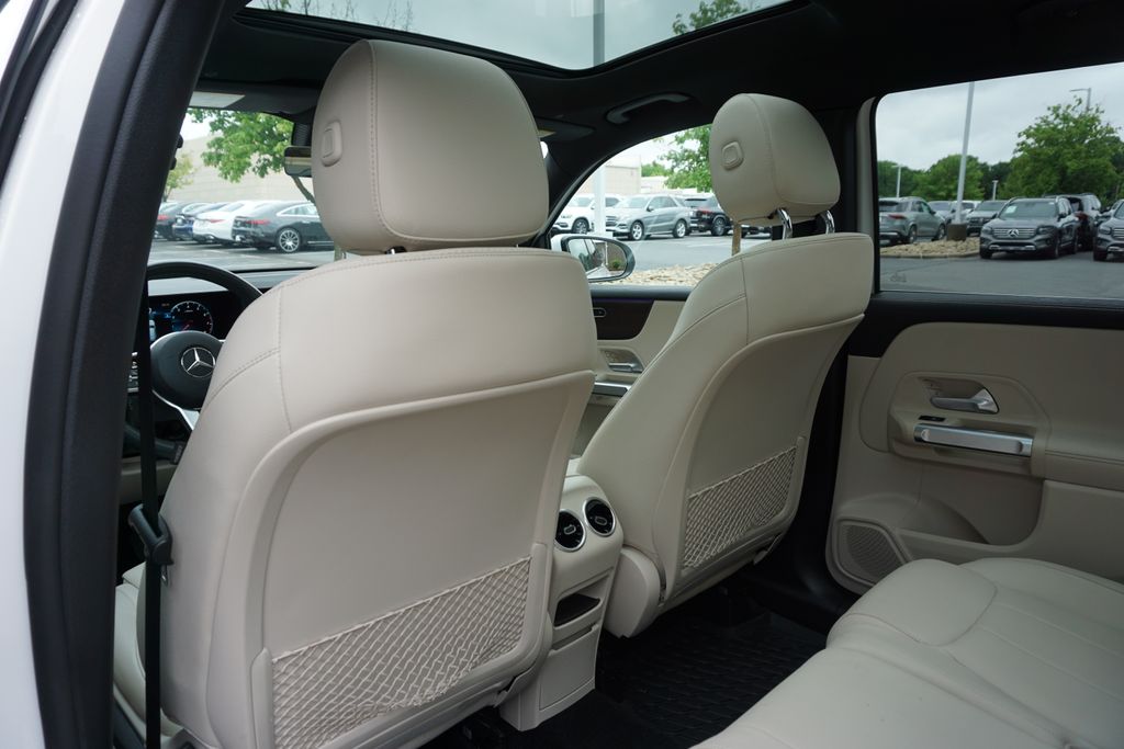 2022 Mercedes-Benz GLB 250 13