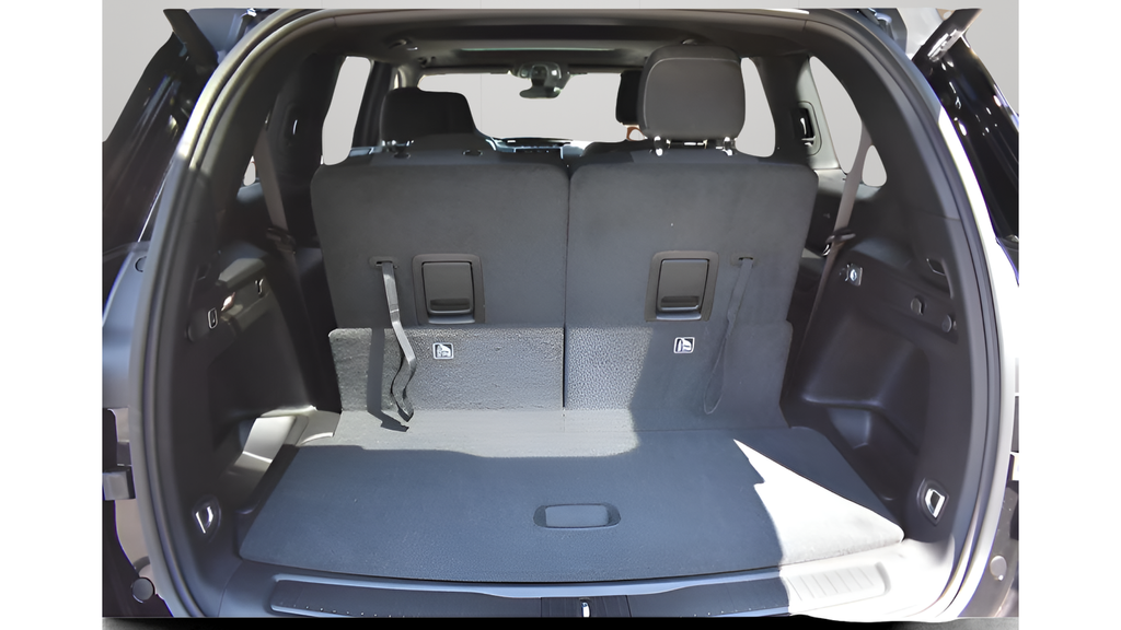New Car 2025 Jeep Grand Cherokee L  Laredo For Sale In Austin, Texas