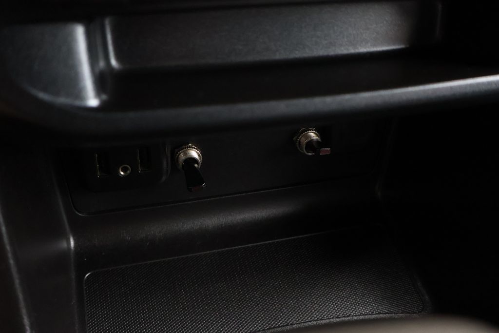Thumbnail: 2019 Chevrolet Colorado - 25