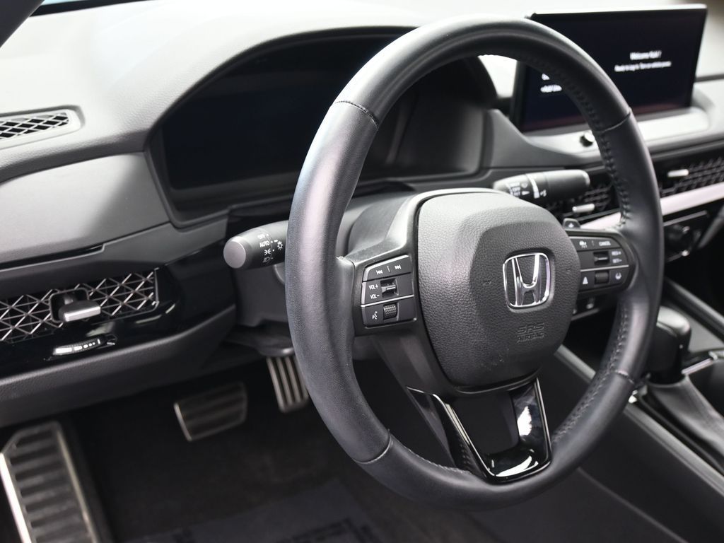 Used 2023 White Honda Sport image 15