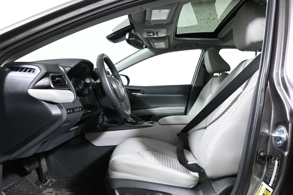 Thumbnail: 2024 Toyota Camry - 3