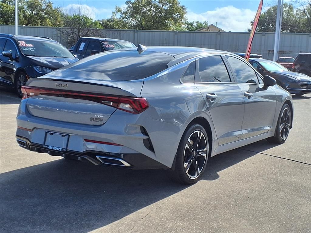2023 Kia K5 GT-Line - 3