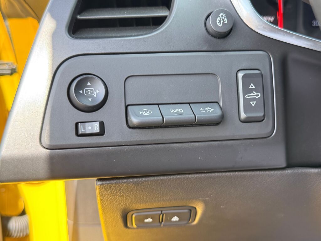 Thumbnail: 2015 Chevrolet Corvette - 29