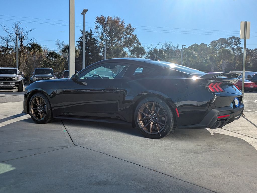 2026 Ford Mustang Dark Horse