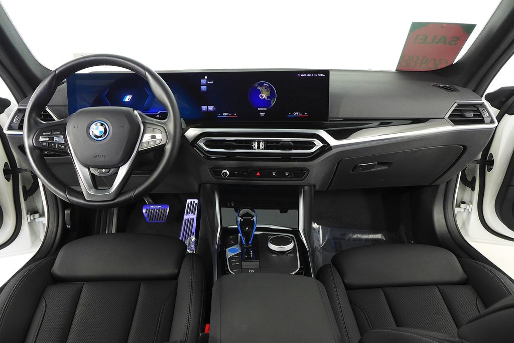 Thumbnail: 2023 BMW i4 - 25