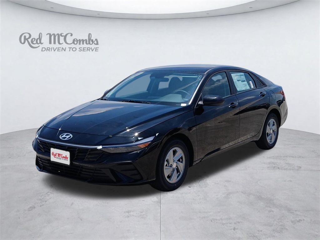 Abyss Black 2026 Hyundai Elantra Sedan Front-Wheel Drive Continuously Variable Transmission