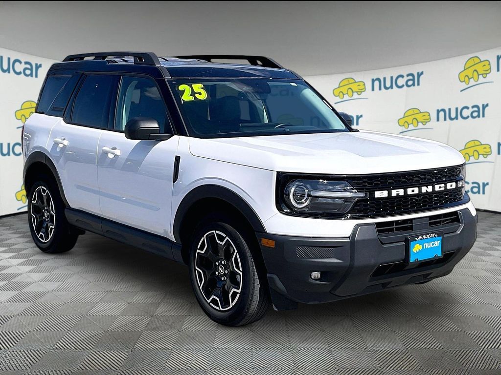 2025 Ford Bronco Sport — photo 1