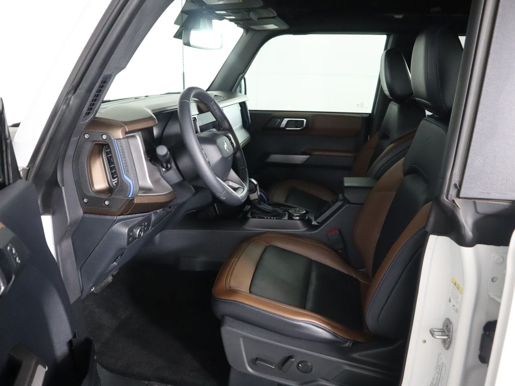 Thumbnail: 2022 Ford Bronco - 20