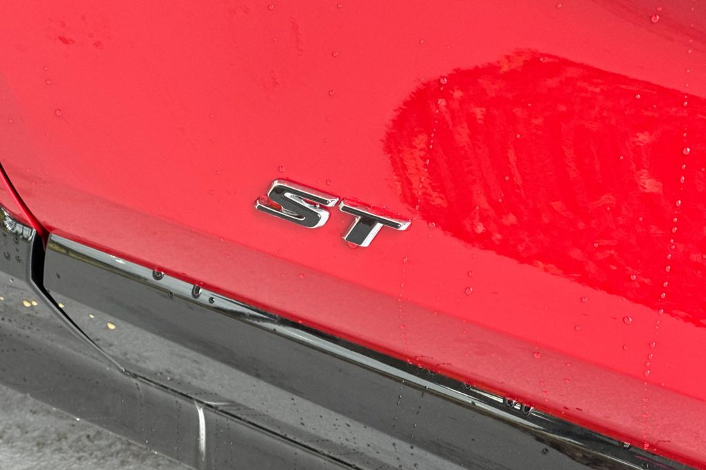 new 2026 Buick Encore GX car, priced at $32,170