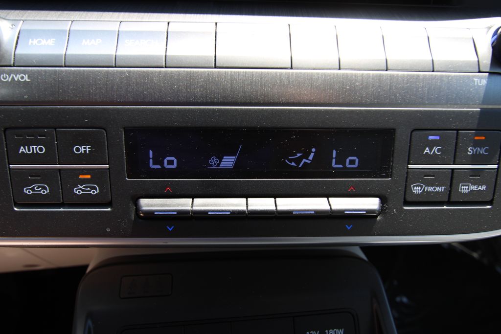 Used 2024 Hyundai Kona SUV