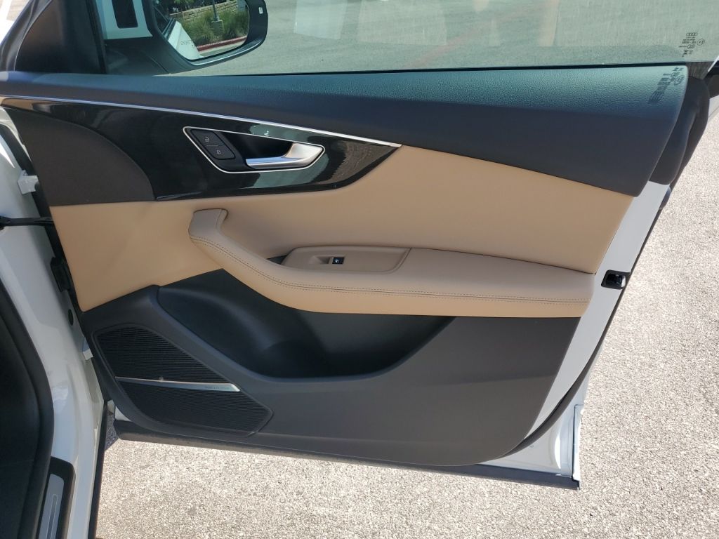 Used Car 2023 Audi Q8  55 Premium Plus For Sale Under $60,000 In Austin, Texas