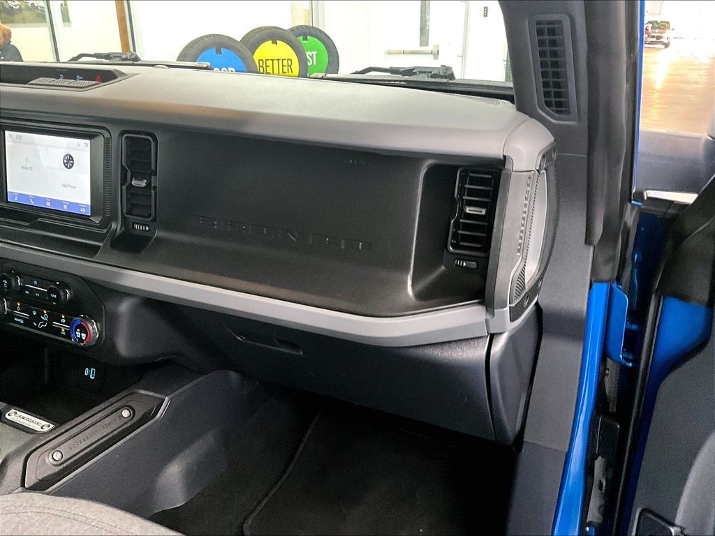 2021 Ford Bronco — photo 13