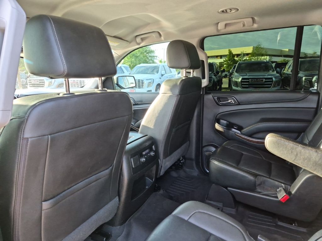 Used Car 2019 Chevrolet Suburban  Lt For Sale Under $20,000 In Austin, Texas