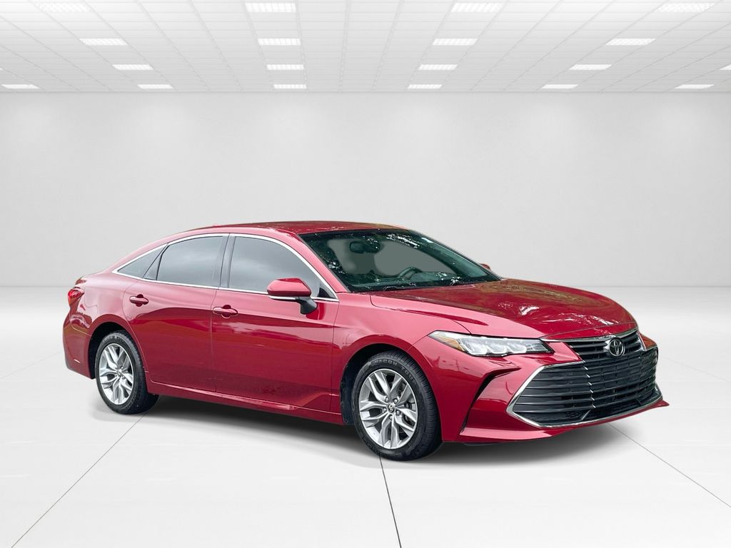 Pearl 2022 Toyota Avalon Sedan Front-Wheel Drive 8-Speed Automatic