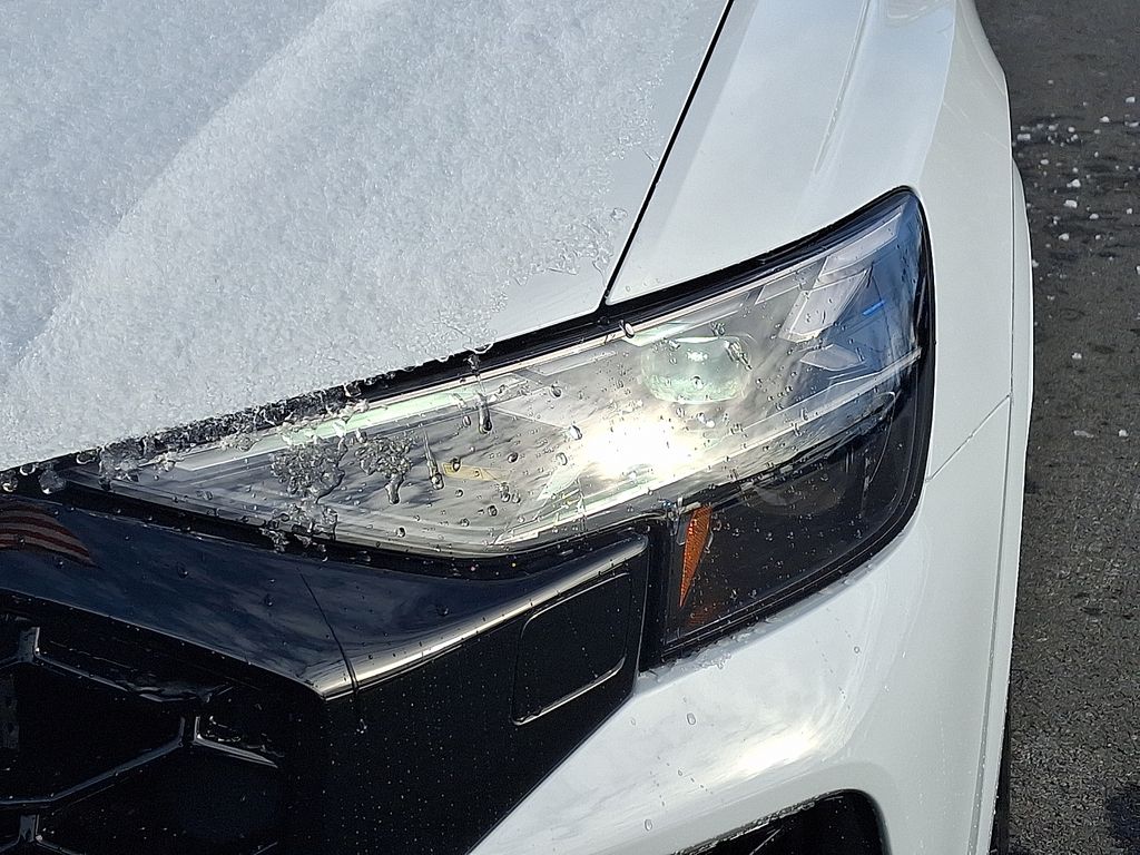 Thumbnail: 2026 Audi RS Q8 - 6