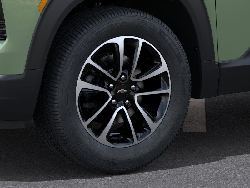 New 2026 Green Chevrolet LT image 10